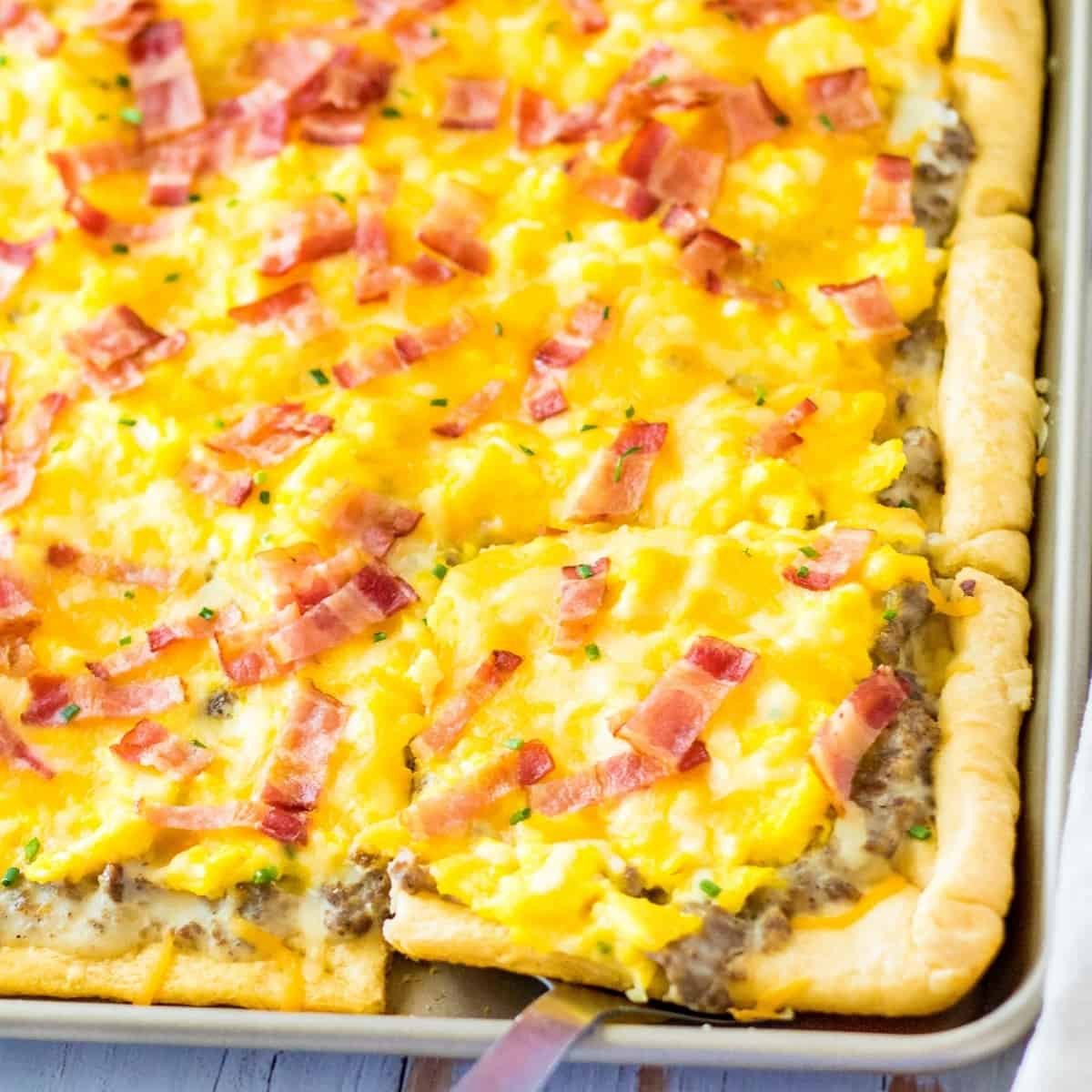 Breakfast Pizza with Crescent Rolls (Sheet Pan Recipe)