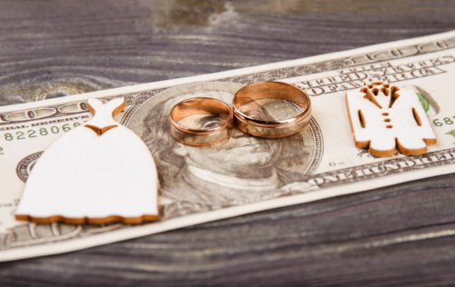 3 Couples That Went into Debt to Say I Do