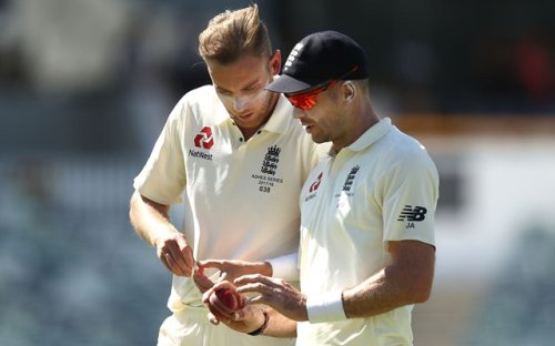 'There’s plenty of top edges' - James Anderson defends 'unlucky' Stuart Broad's most-expensive over