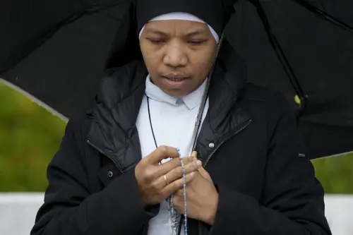 Rhythms of formal prayer feed our awareness of God