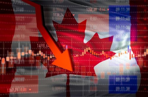 Canada's economy is shrinking, housing crisis and negative amortization add strain | Cryptopolitan