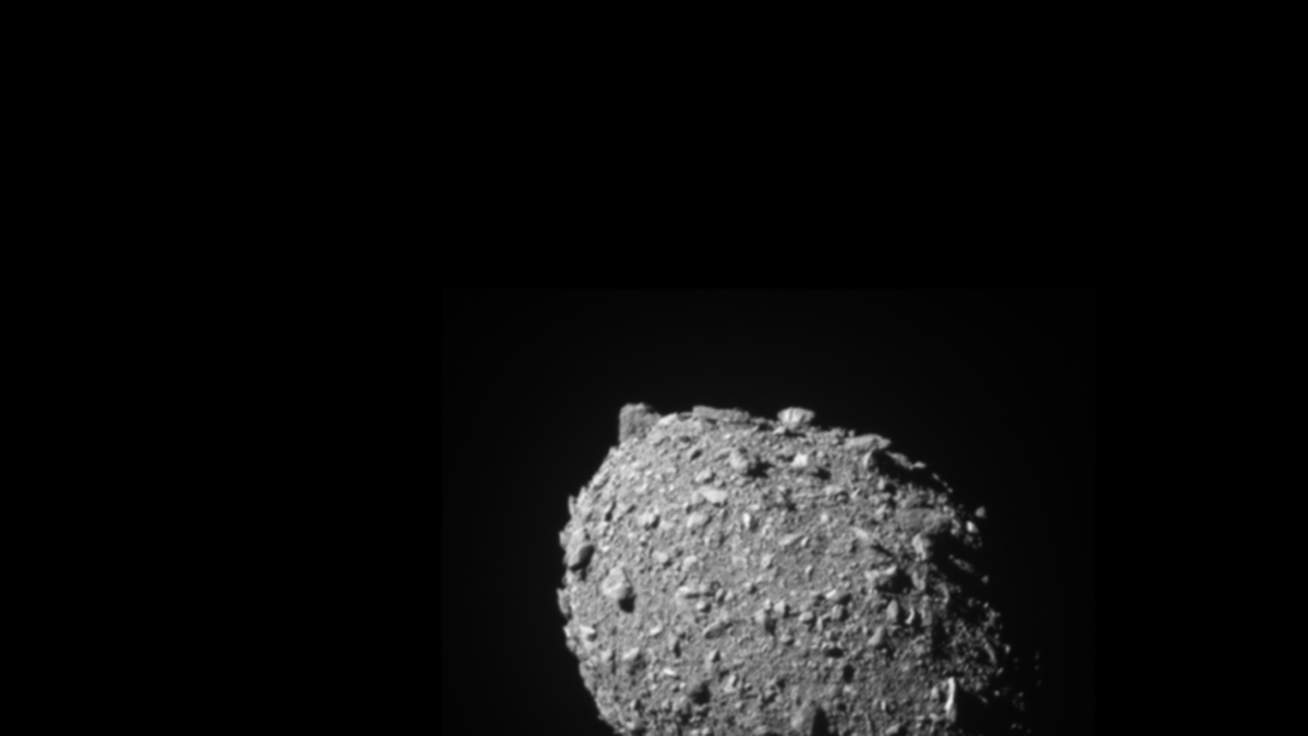 Fotos de Dimorphos: nave DART registra imagens do asteroide antes do impacto