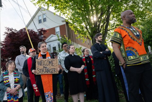 CT faith leaders denounce Avelo Airlines as deportation flights start