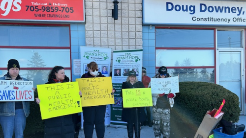 Protestors push for province to approve safe consumption site in Barrie