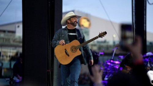 'Just what you dream of': Garth Brooks reflects on 2 sold-out shows in Edmonton