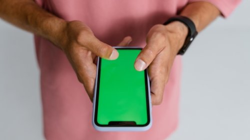 Your smartphone has enough data to potentially detect cannabis intoxication, study finds