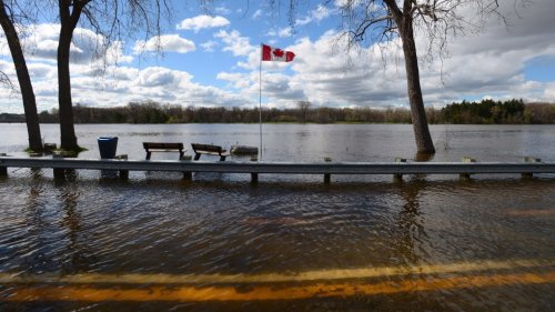Gatineau, Que. asking residents to prepare for flooding along Gatineau River