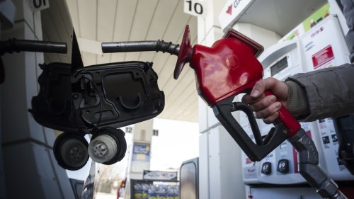 Toronto gas prices just broke a new record after six cents per litre increase overnight