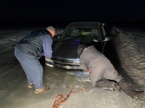 Sudbury emergency crews respond to multiple vehicles falling in ice