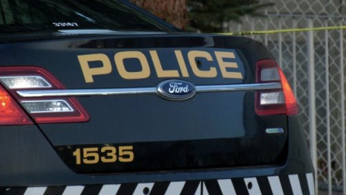 Man in police custody after Memorial Drive standoff