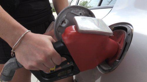 Gas prices expected to fall another 10 cents in time for long weekend