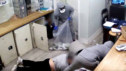 Video of 'million-dollar heist' in Toronto captured by security camera in vault