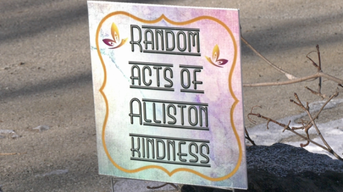 Alliston woman creates a group aimed at delivering random acts of kindness to those in need