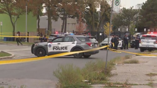 Man dead after daytime shooting in North York