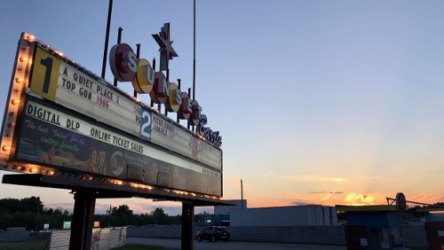 Sunset Barrie Drive-in Theatre reopens for business