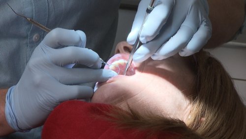 6-month ban, $2,000 penalty for Abbotsford dentist who admitted to improperly touching staff member