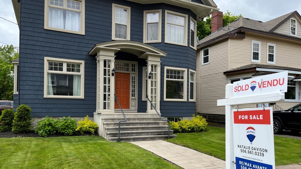 Canada's house price drop set to be biggest in Maritimes report
