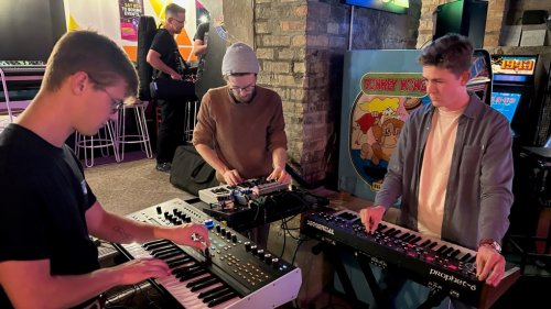 Open mic night aims to inspire synthesizer-centred music scene in Waterloo Region