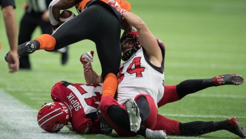 Calgary Stampeders sign Canadian linebacker Fraser Sopik to new contract