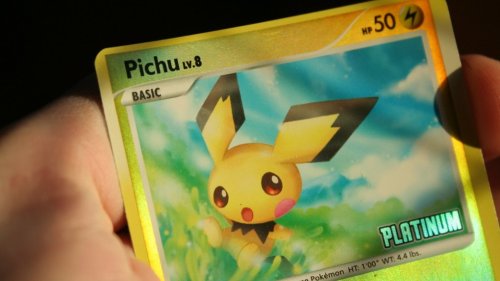 Alleged thief turns himself in after Pokemon card theft in Guelph