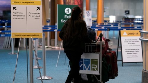 16 more flights added to B.C. COVID-19 list as officials mull domestic travel restrictions