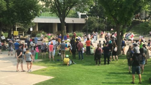 Rally against lifting of COVID-19 restrictions hosted outside Alberta legislature Saturday