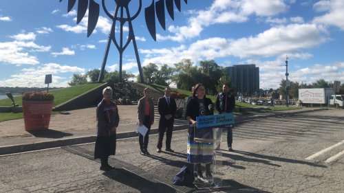 Ontario helps create affordable housing in Barrie for Indigenous families