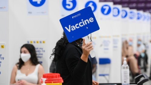 Ontario logs 373 new COVID-19 cases as province launches vaccine QR code