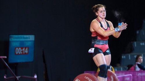 Canada's Maude Charron wins weightlifting gold at Tokyo ...