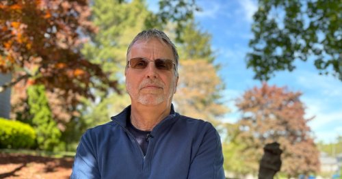 Kitchener, Ont. man cautions travellers after name discrepancy on ID and airline boarding pass