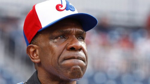 Andre Dawson wants the Expos baseball cap taken off his Hall of Fame plaque