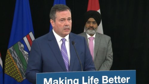 Alberta extends deadline to apply for Critical Workers' Benefit