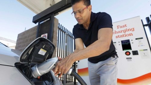 How realistic are campaign promises around electric vehicles?