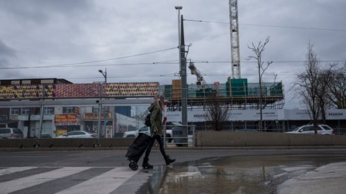 Ontarians waking up to tough new pandemic restrictions
