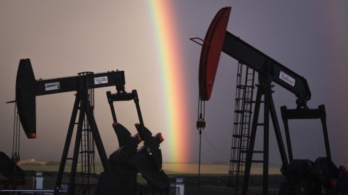 Oil and gas emissions cap coming Thursday, targets 2026 start date