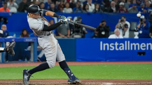 Yankees' Aaron Judge hits 61st home run of the season, ties AL record