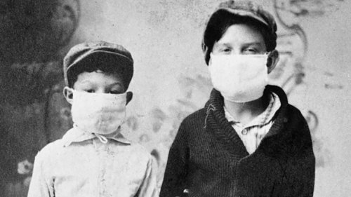 Here's what happened when students went to U.S. schools during the 1918 pandemic