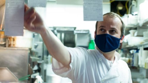 'Handed a death sentence': Canadian restaurants decry pending end to federal subsidies that have kept them afloat