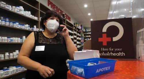 Pfizer, Moderna vaccines expanded to dozens of Ontario hot spot pharmacies as AstraZeneca supply dwindles