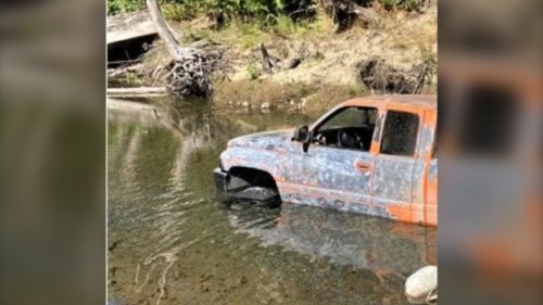 Off-road driver stuck in creek near Nanaimo hit with $575 fine for environmental violations