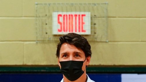 Don Martin: Sooner or later in this status quo mandate, Justin Trudeau will take his walk in the snow