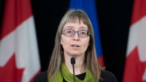 As variants spread, some Albertans question political leadership