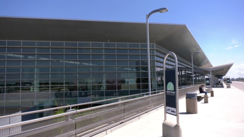 Two men removed from flight following argument: RCMP