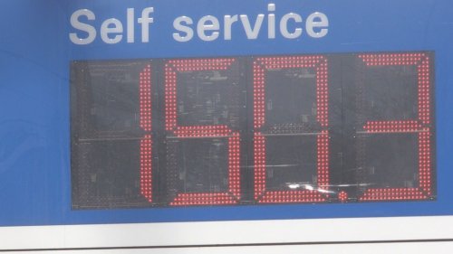 'It hurts': Record gas prices squeeze Barrie drivers and businesses