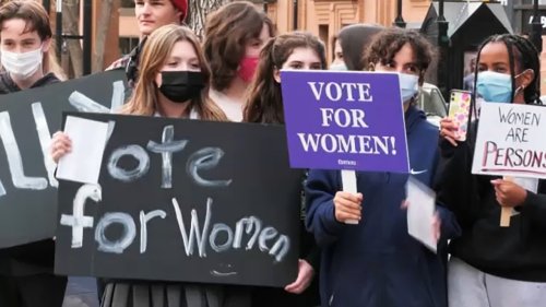 Running for office: 31 women on Calgary ballot, where their biggest challenge may be online hate