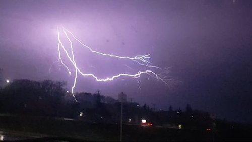 Special weather statement upgraded to severe thunderstorm watch for Waterloo-Wellington area