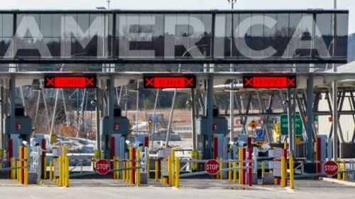 Federal government says Canada border testing contracts worth up to $631 million