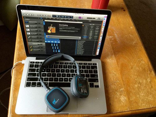 How to get all the awesome extra sounds for GarageBand 10