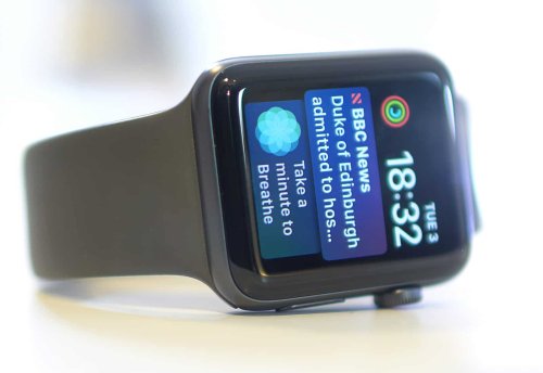 Microsoft makes account sign-ins easy with Apple Watch