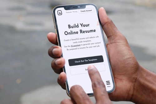 Land your dream job with this top-rated AI resume-builder